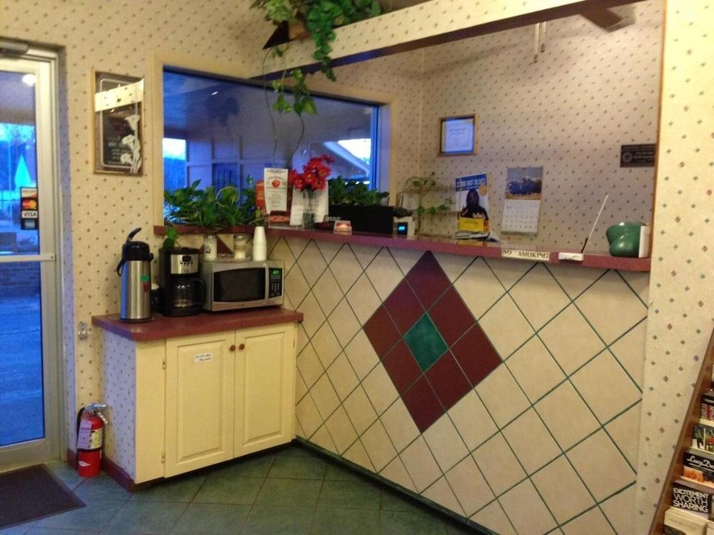 Mark Twain Motor Inn photo 10