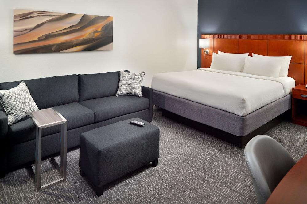 Courtyard by Marriott Tallahassee Downtown/Capitol photo 8