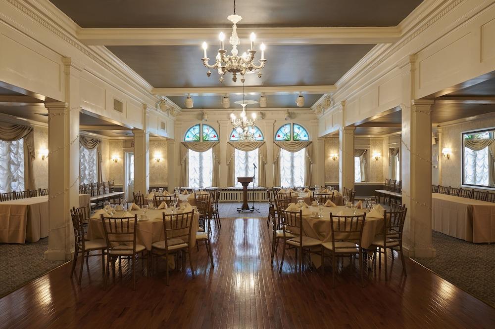 Lititz Springs Inn photo 13