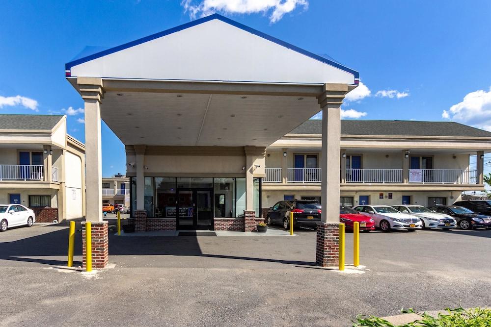 Motel 6 Elizabeth, NJ - Newark Liberty Intl Airport photo 30