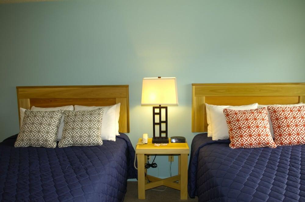 Trout Montana Motel photo 35