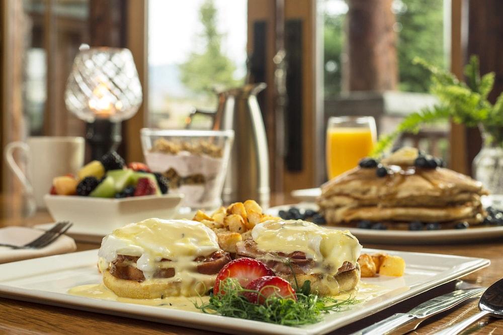 The Whiteface Lodge photo 32
