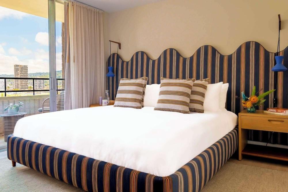 Wayfinder Waikiki photo 3