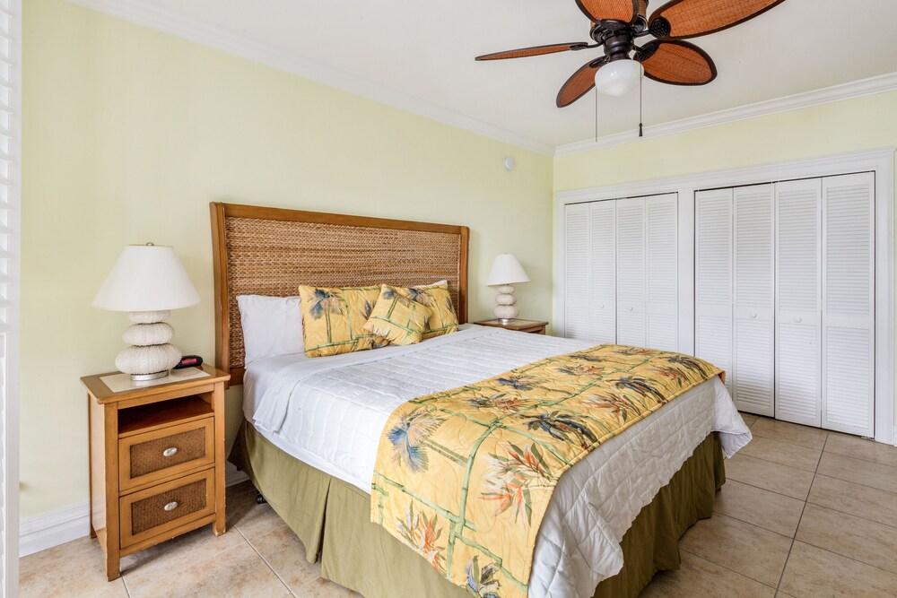 Coconut Beach Resort photo 6