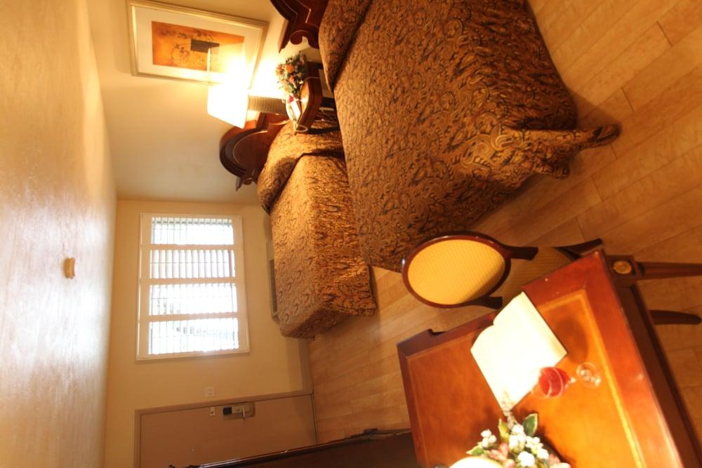 The Greenwell Inn photo 8