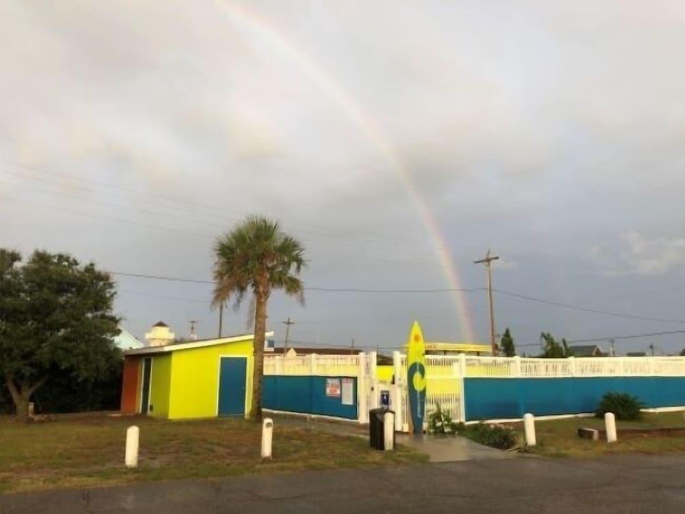 Swell Motel photo 73