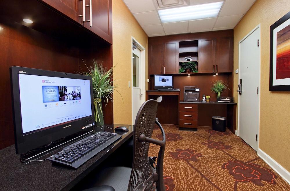 Hilton Garden Inn Columbus Airport photo 16