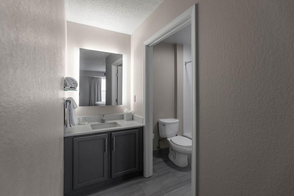 Residence Inn Marriott Easton photo 31
