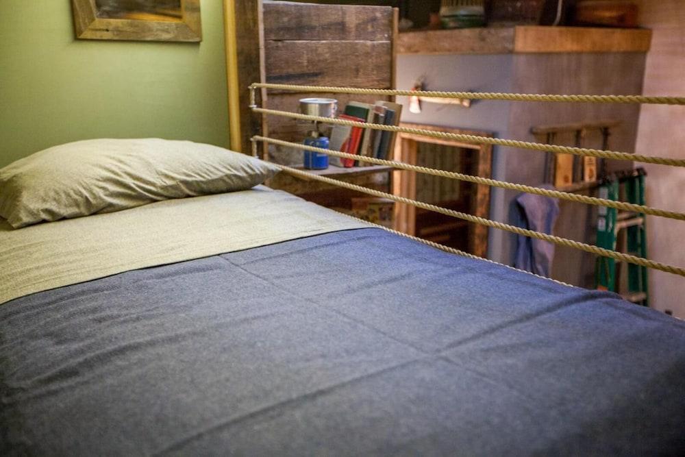 PodShare Los Feliz - Hostel photo 28