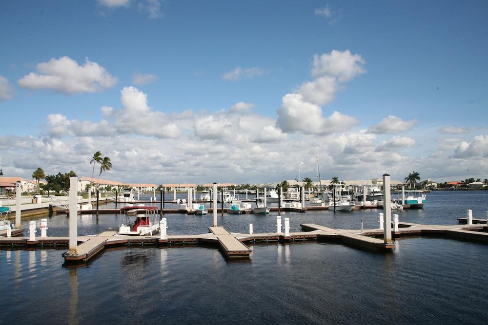 Port of the Islands Everglades Adventure Resort photo 21