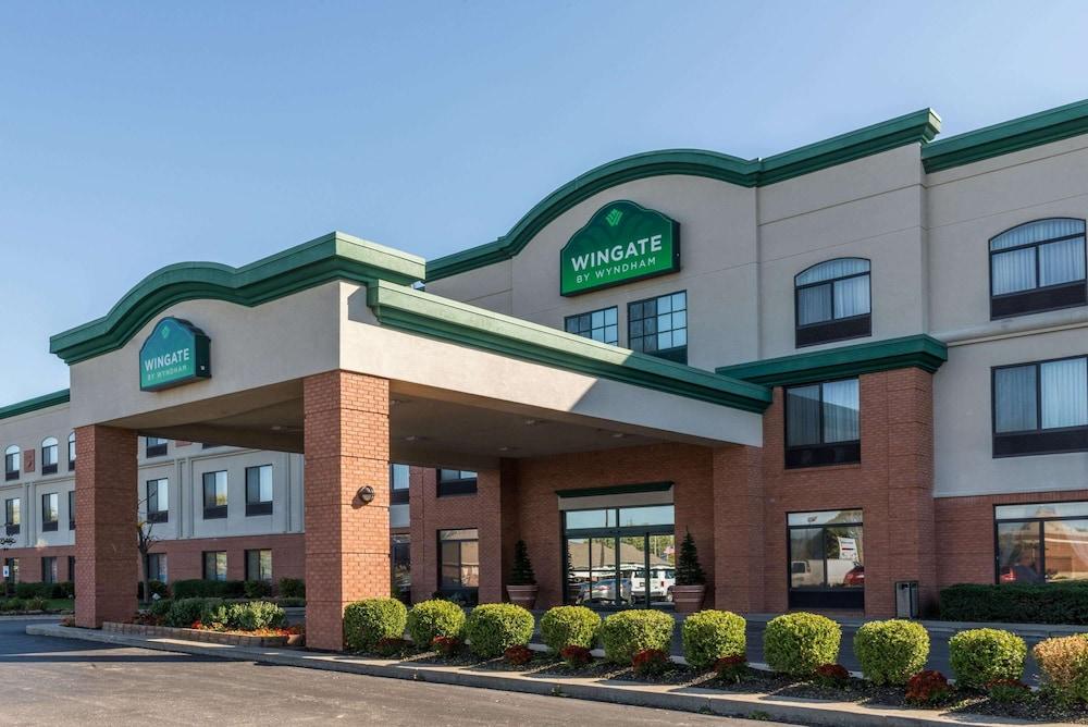 Wingate by Wyndham Indianapolis Airport-Rockville Rd. photo 1