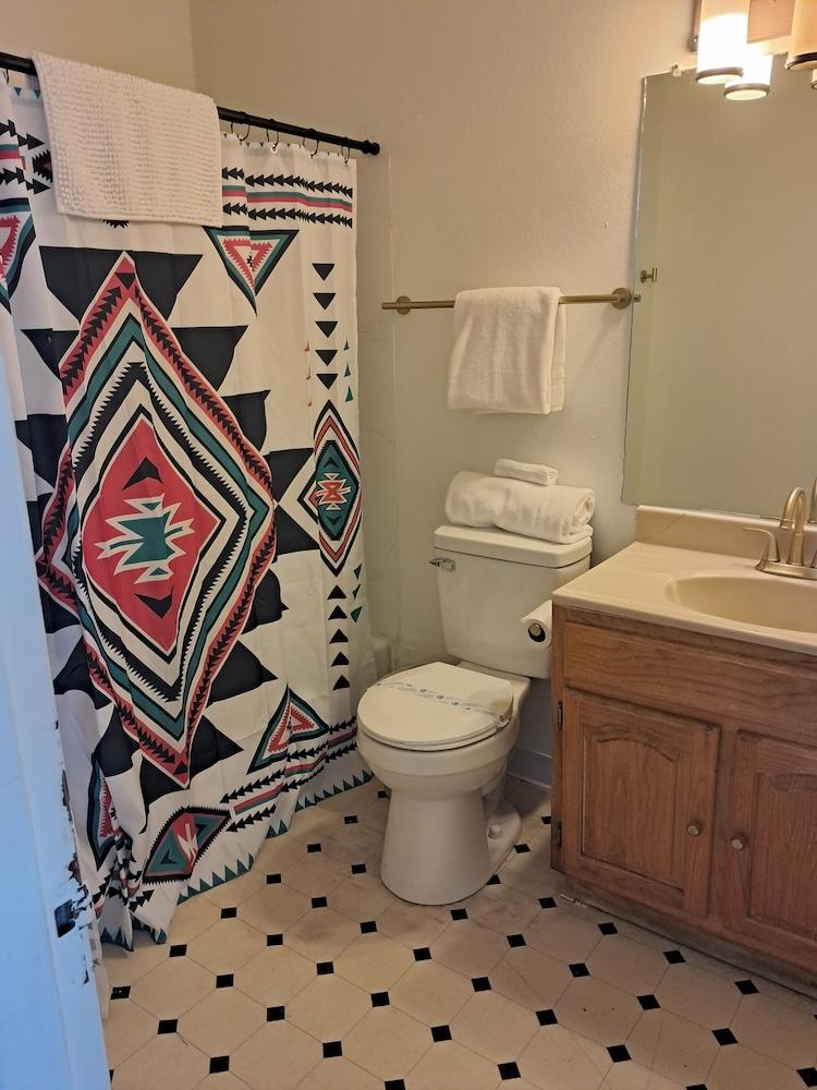 Southwest Motel photo 15