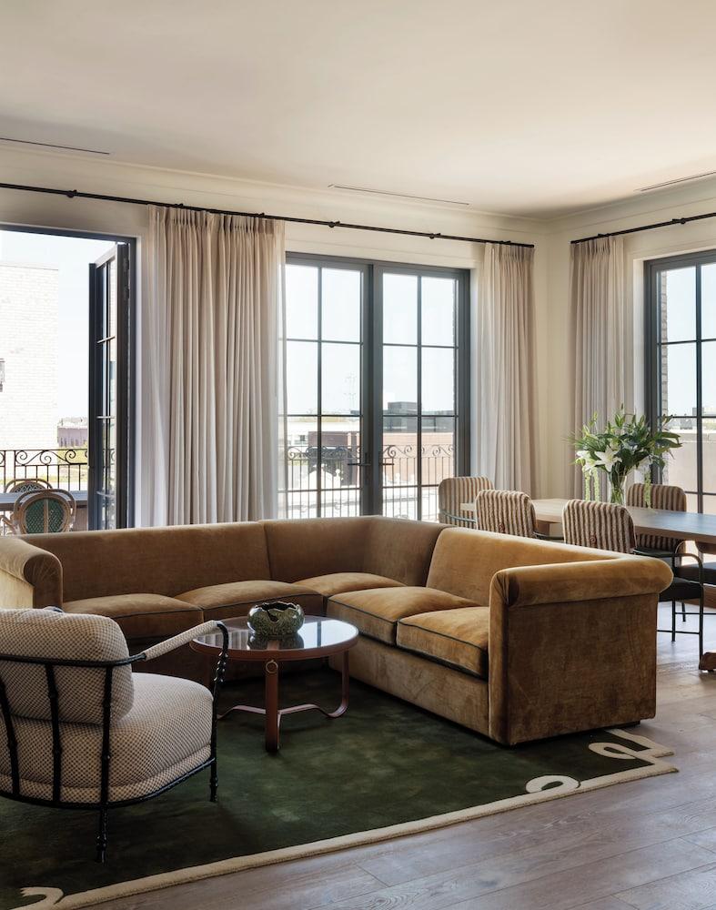 The Nickel Hotel photo 16