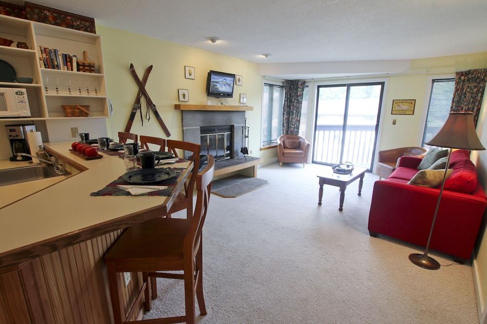 Mountain Lodge at Okemo, A Vail Resorts Property photo 21