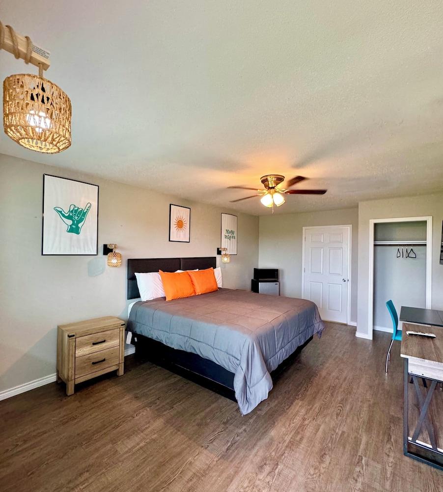 The 409 Bolivar Beach Hotel photo 6