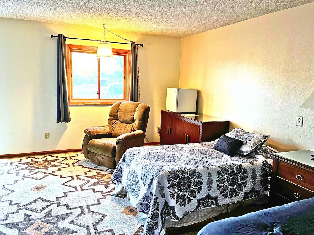 Furnas County Lodging photo 4