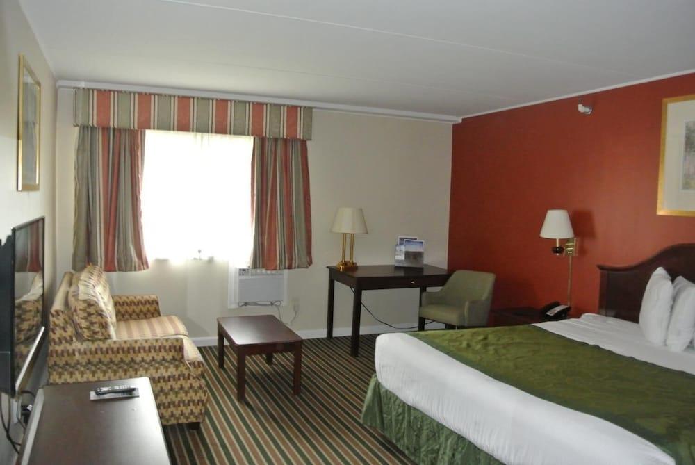 Center Street Value Inn photo 4