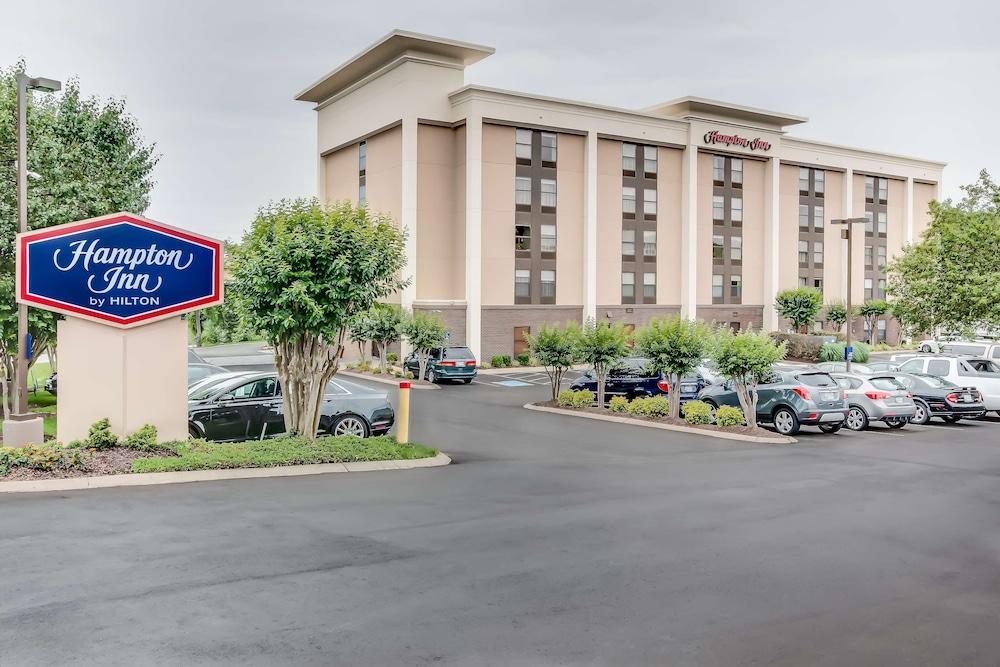 Hampton Inn Bellevue / Nashville-I-40 West photo 1