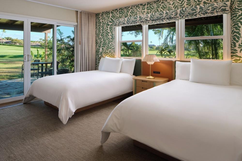 Royal Lahaina Bungalows & Spa photo 17