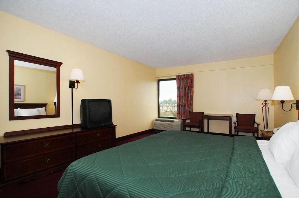 Quality Inn Mullins - Marion photo 17