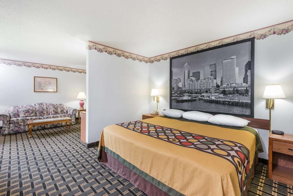 Super 8 by Wyndham Coshocton Roscoe Village photo 8