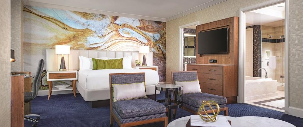 Mandalay Bay Resort And Casino photo 20