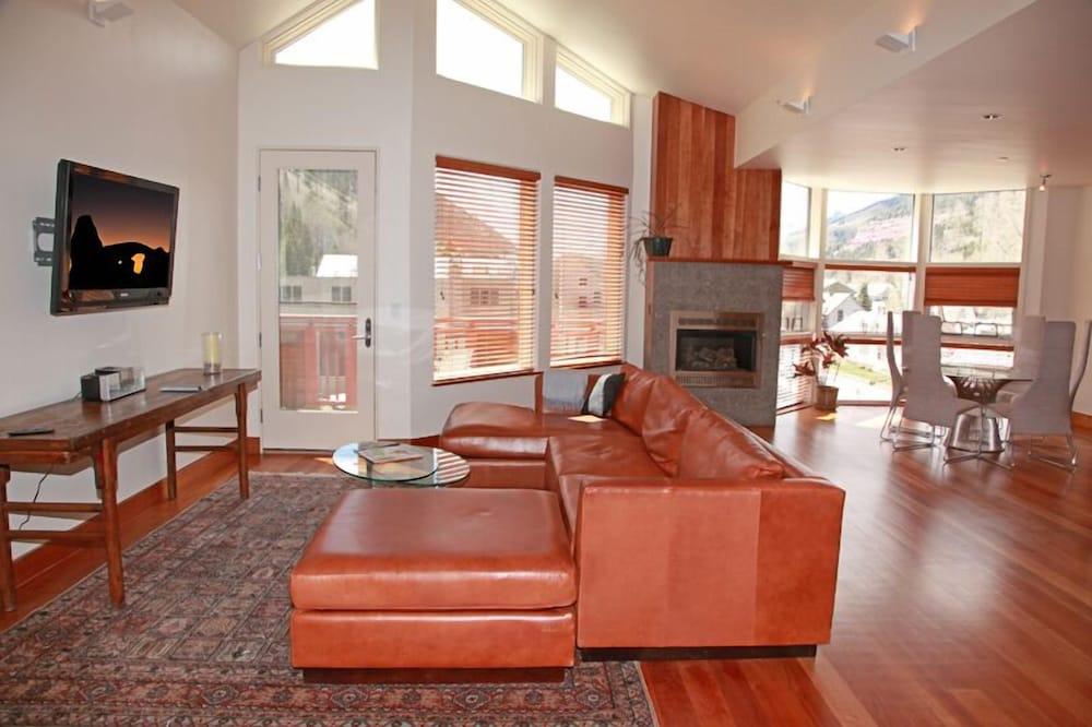 Ice House Suites and Condominiums photo 30