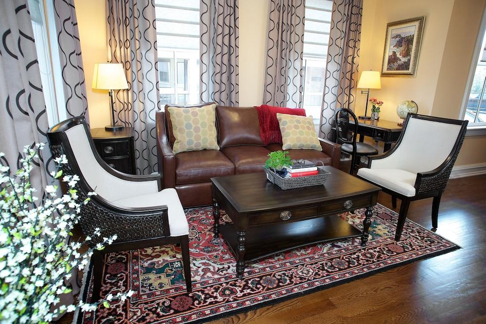 Guesthouse at Norwalk Inn photo 25
