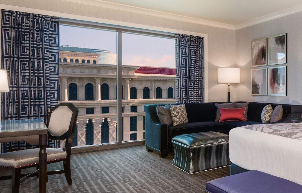 Caesars Palace photo 14