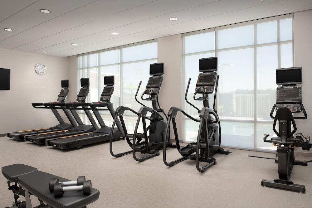 Springhill Suites By Marriott Fayetteville I 95 photo 25