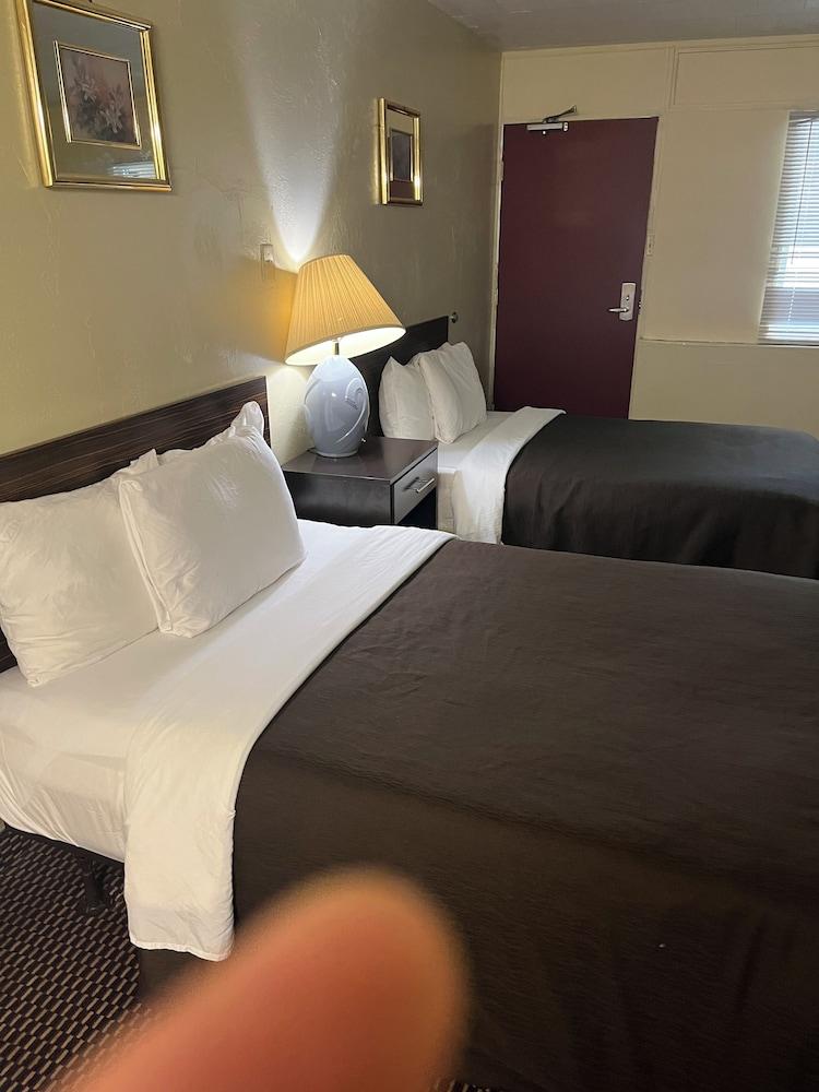 Richland Inn photo 7
