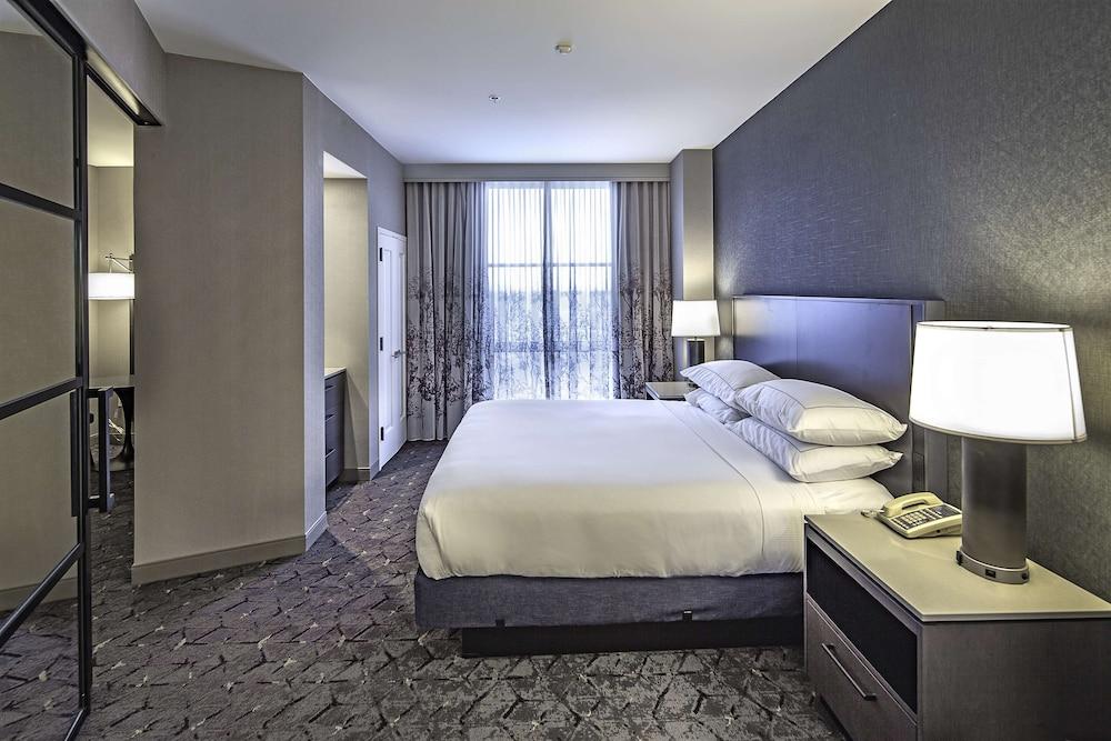 DoubleTree by Hilton Hotel Modesto photo 10