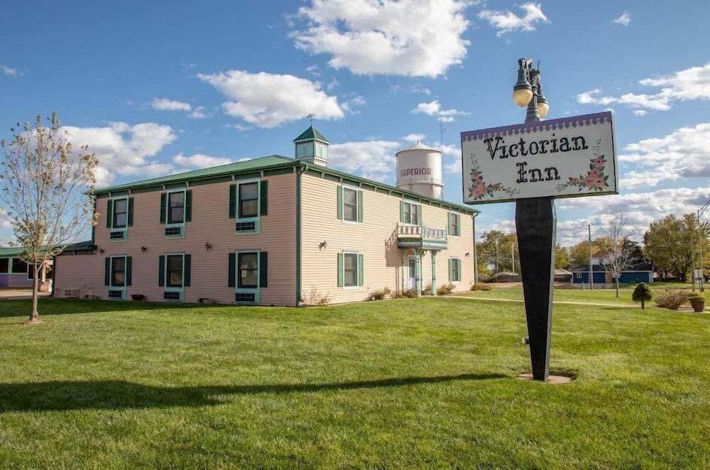 Victorian Inn by Capital O Superior NE photo 1