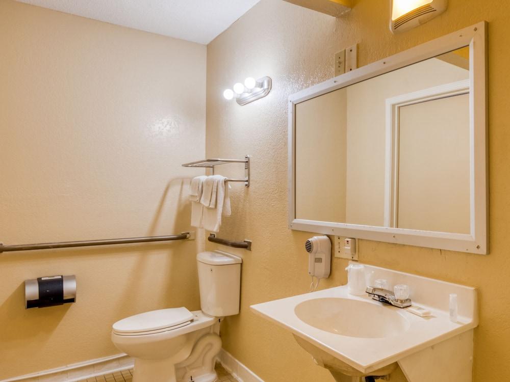 Haven Inn & Suites photo 23