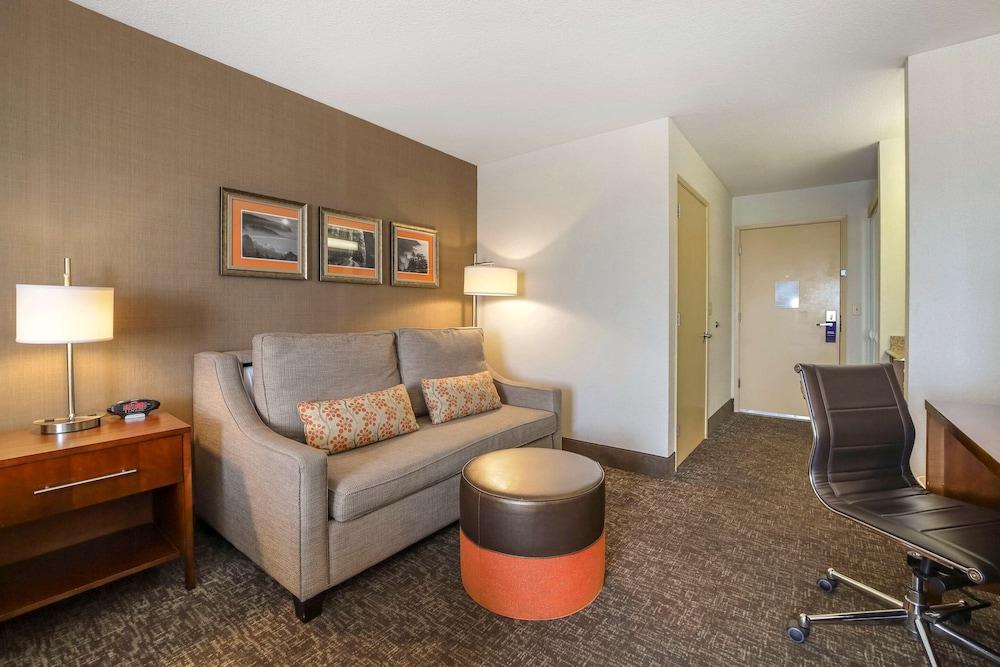 Comfort Inn Eureka photo 19