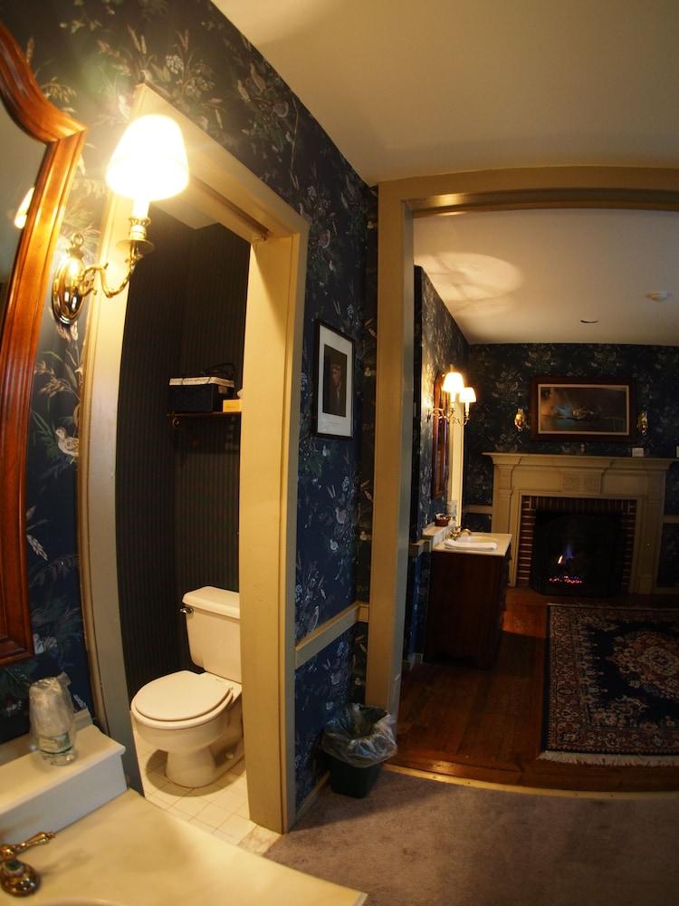 Duling Kurtz House & Country Inn photo 10