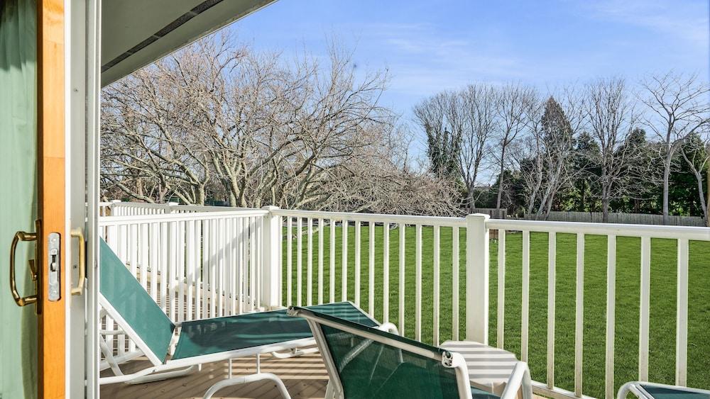 East Hampton House Resort photo 25