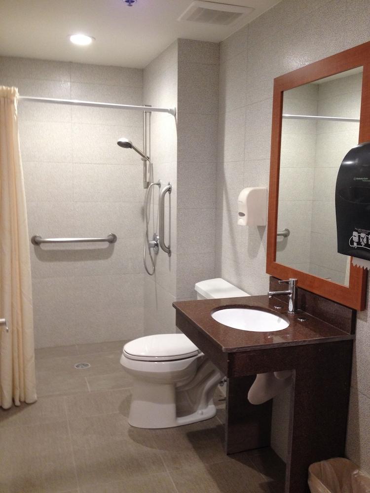 Comfort Inn Rutland - Killington photo 30