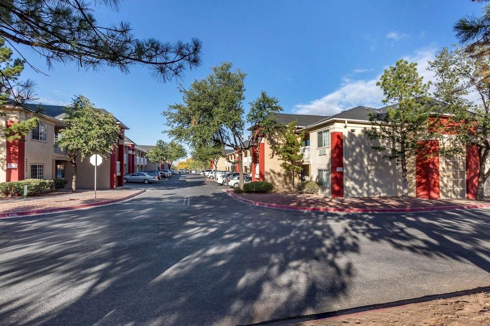 Suburban Studios Albuquerque Uptown photo 38