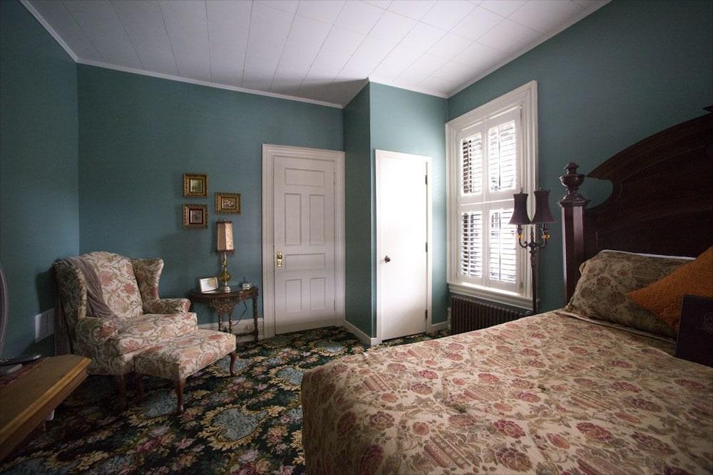 The Peter Herdic Inn photo 5