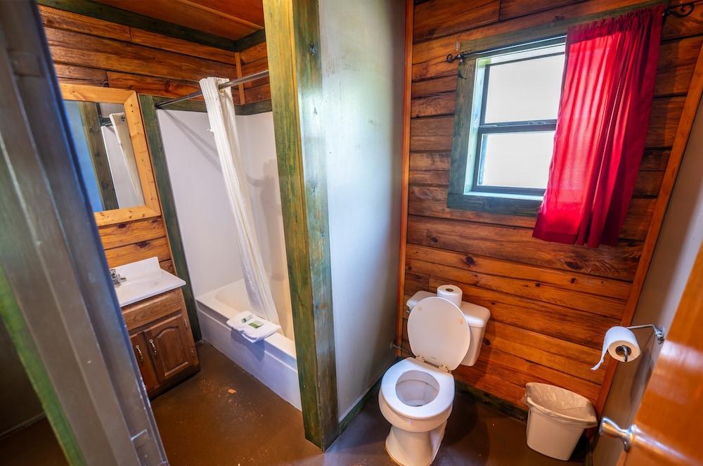 Fishtale Lodge photo 13