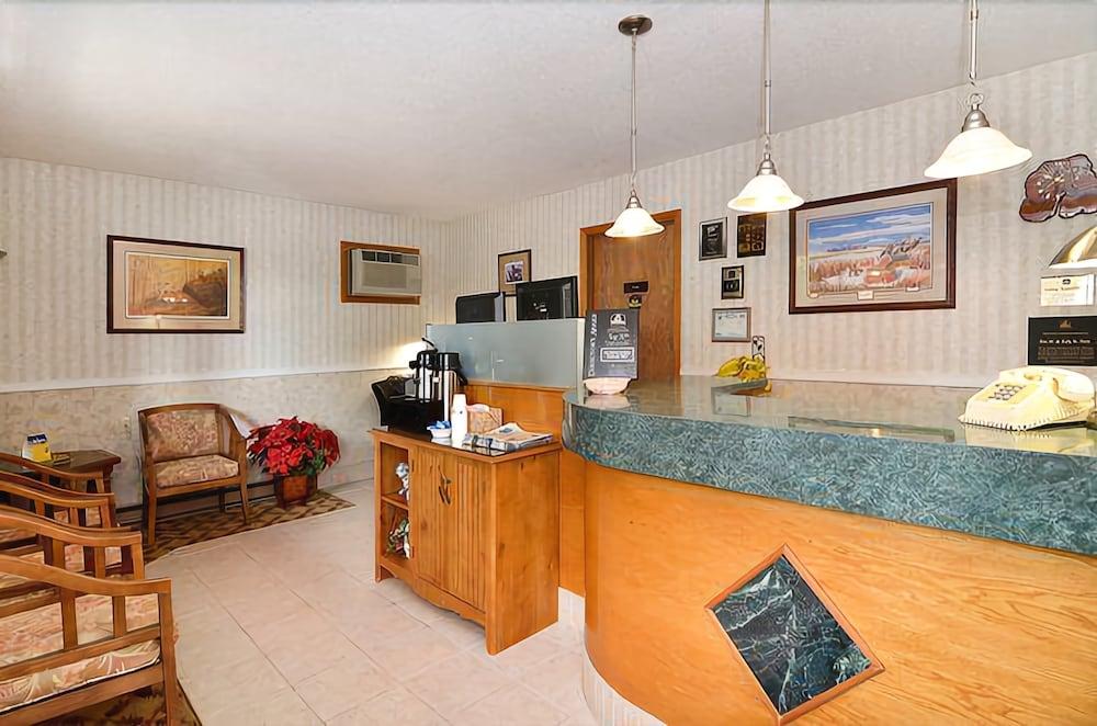 UBar Inn & Suites photo 2