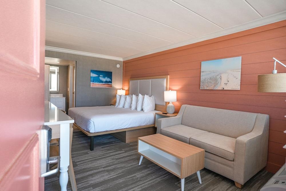 Spray Beach Oceanfront Hotel photo 14