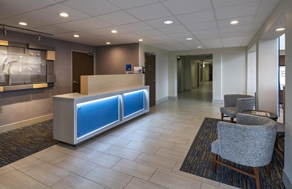 Holiday Inn Express Hotel & Suites Cedar Park by IHG photo 25