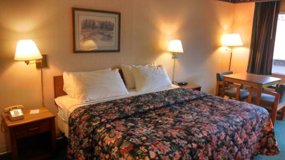 Americas Best Value Inn Marion, NC photo 2