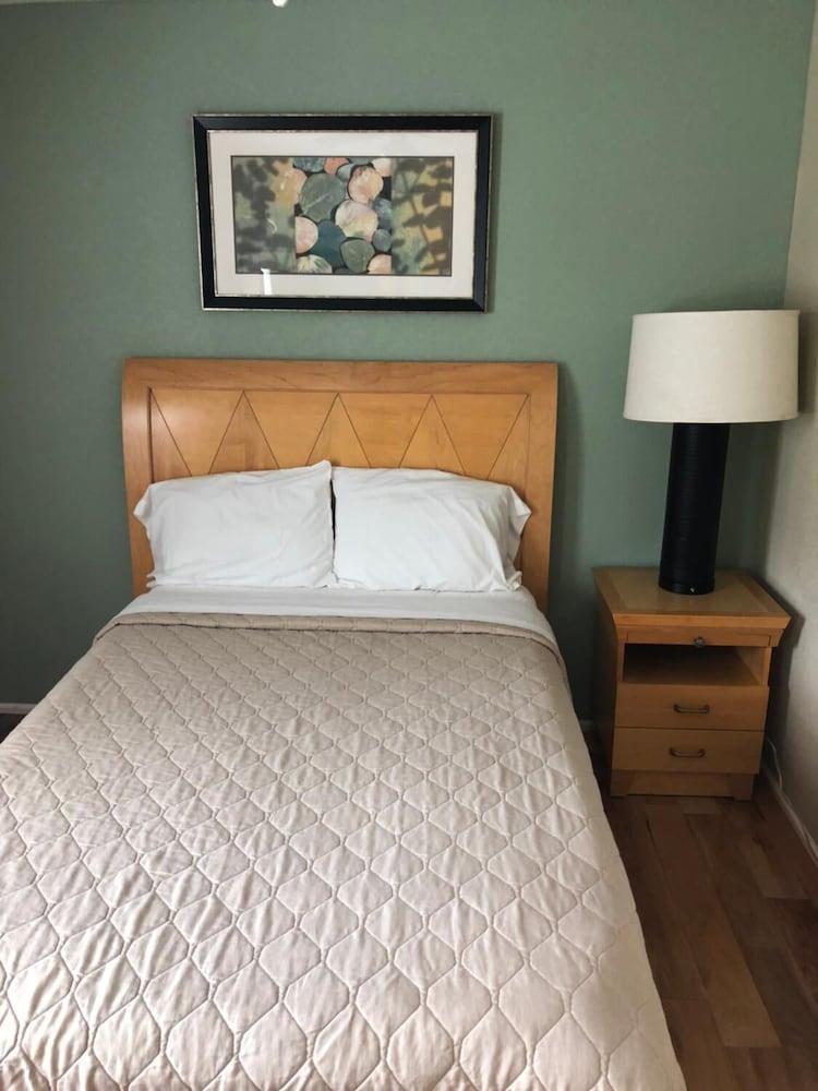 Avon Motel photo 26