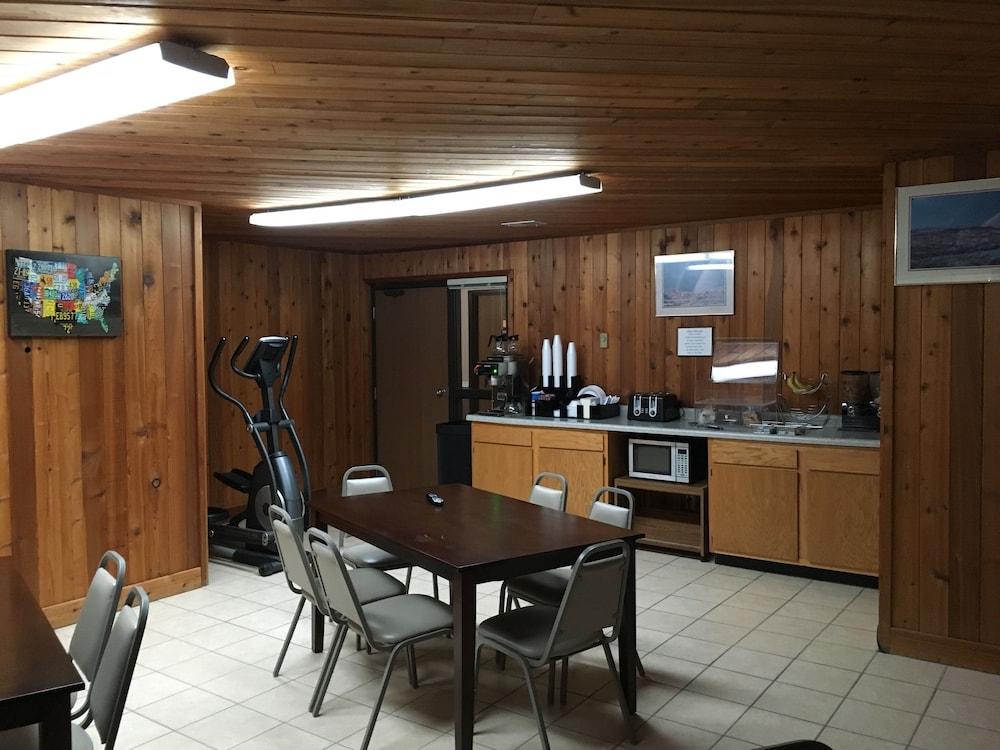 Travel Inn photo 16