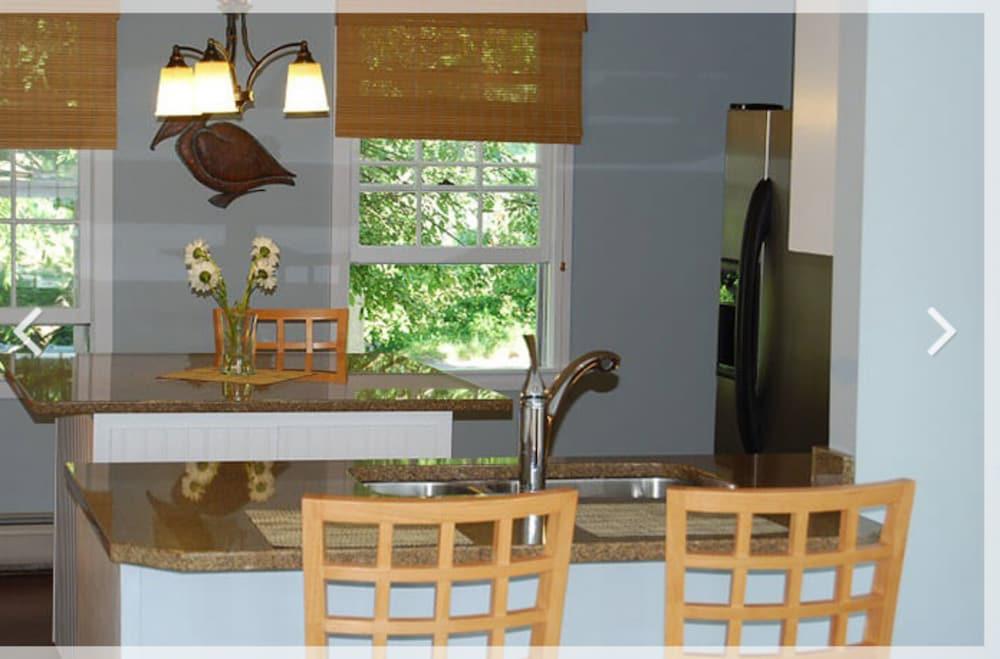 Dockside Guest Quarters & Restaurant photo 60