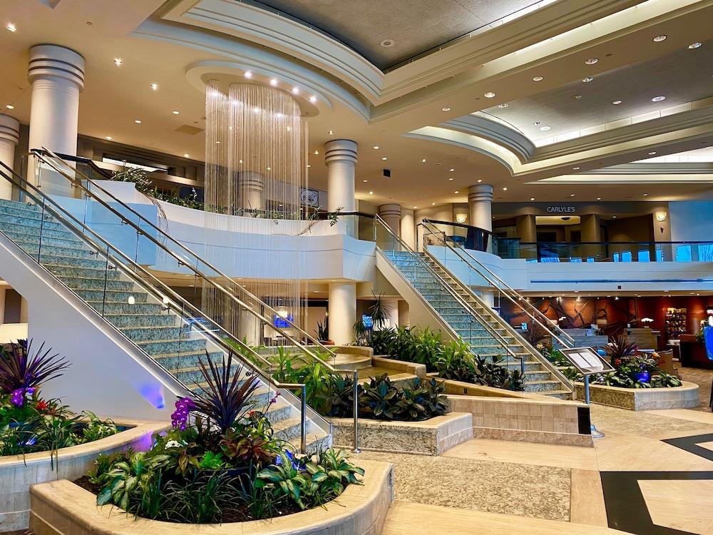 Hilton East Brunswick Hotel & Executive Meeting Center photo 36