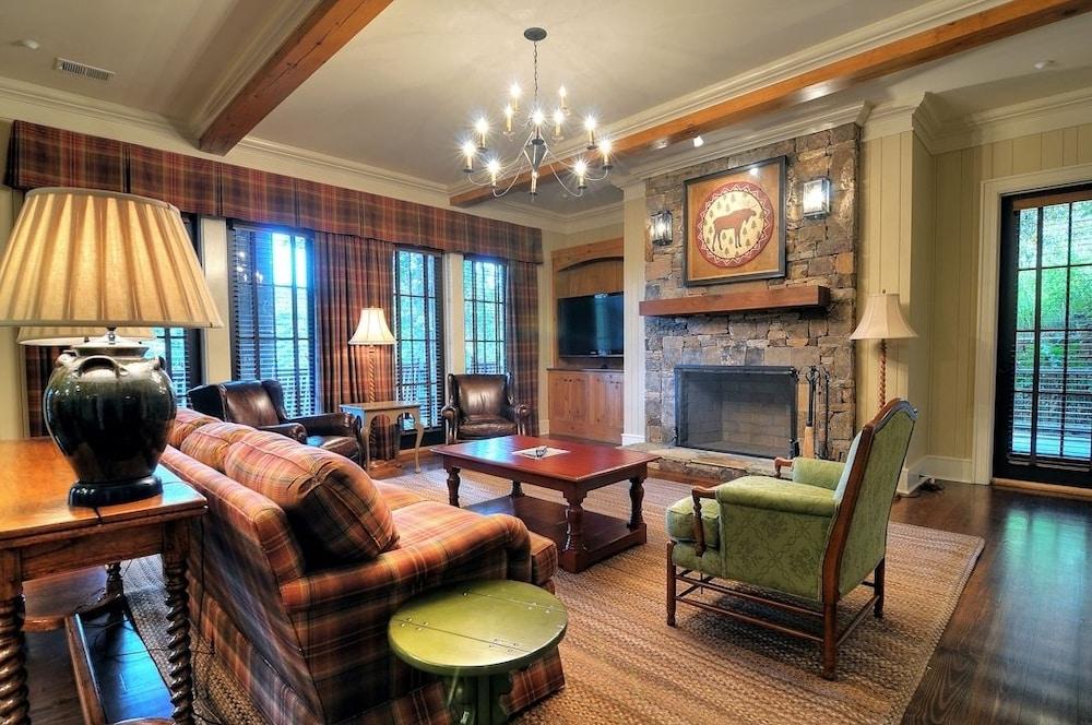 Bright's Creek Lodge photo 44